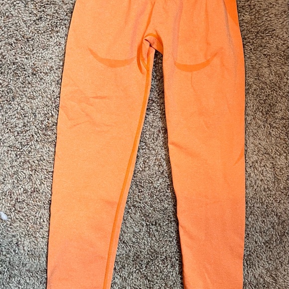 Orange Contour Seamless Leggings NVGTN - Picture 5 of 9